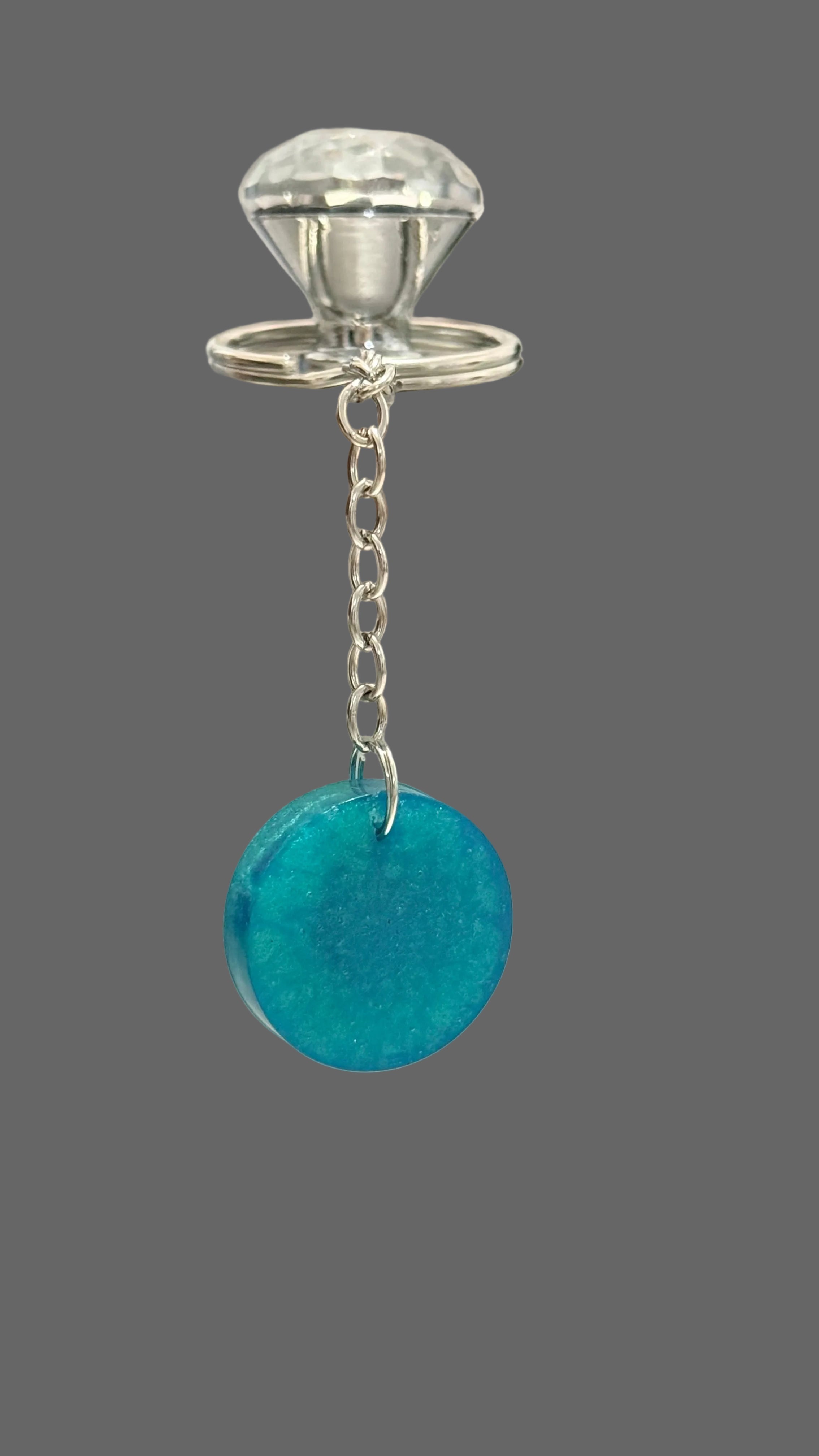 Round Shape Resin Gold Keychain 1”